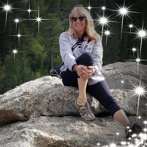 Meet your Posher, Michele